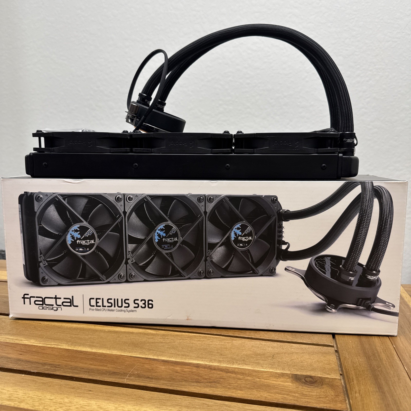 Fractal Design Celsius S36 CPU Water Cooling System