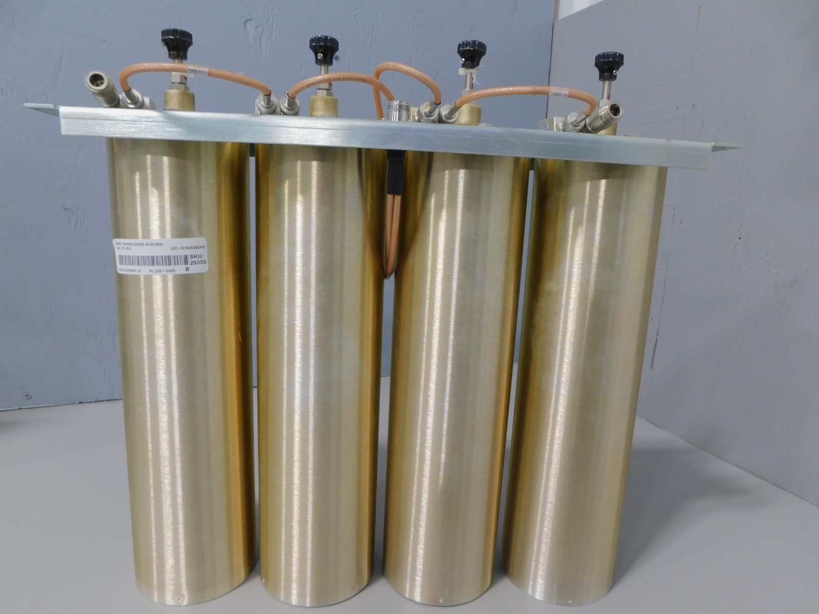 Bird Technologies 28-52-02A Vari-Notch Duplexer 215-220MHz 217.0750-219.0750