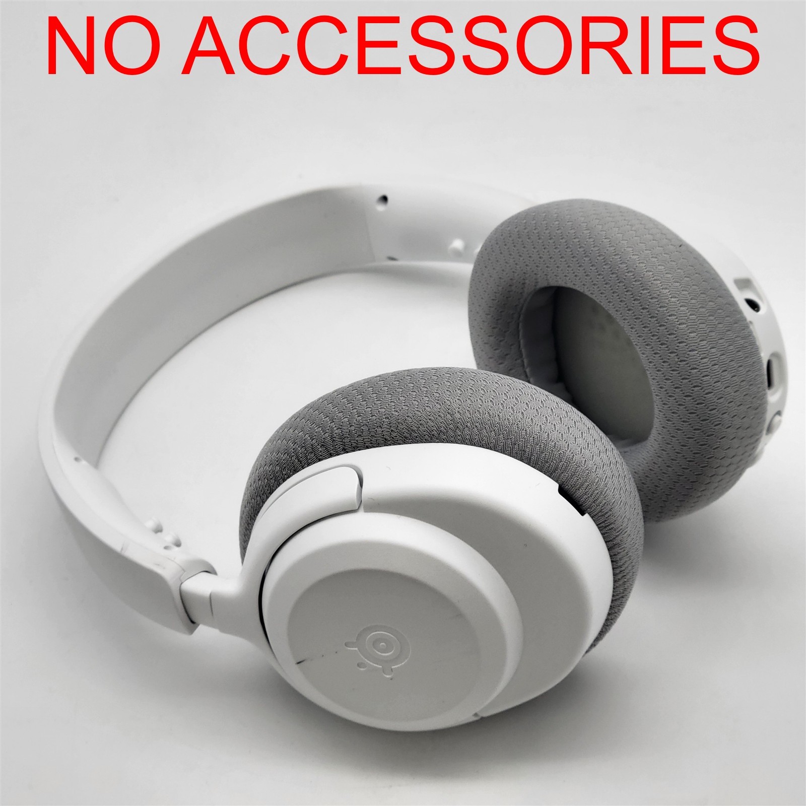SteelSeries Arctis Nova 3X Wireless Gaming Headset — White *NO DONGLE*