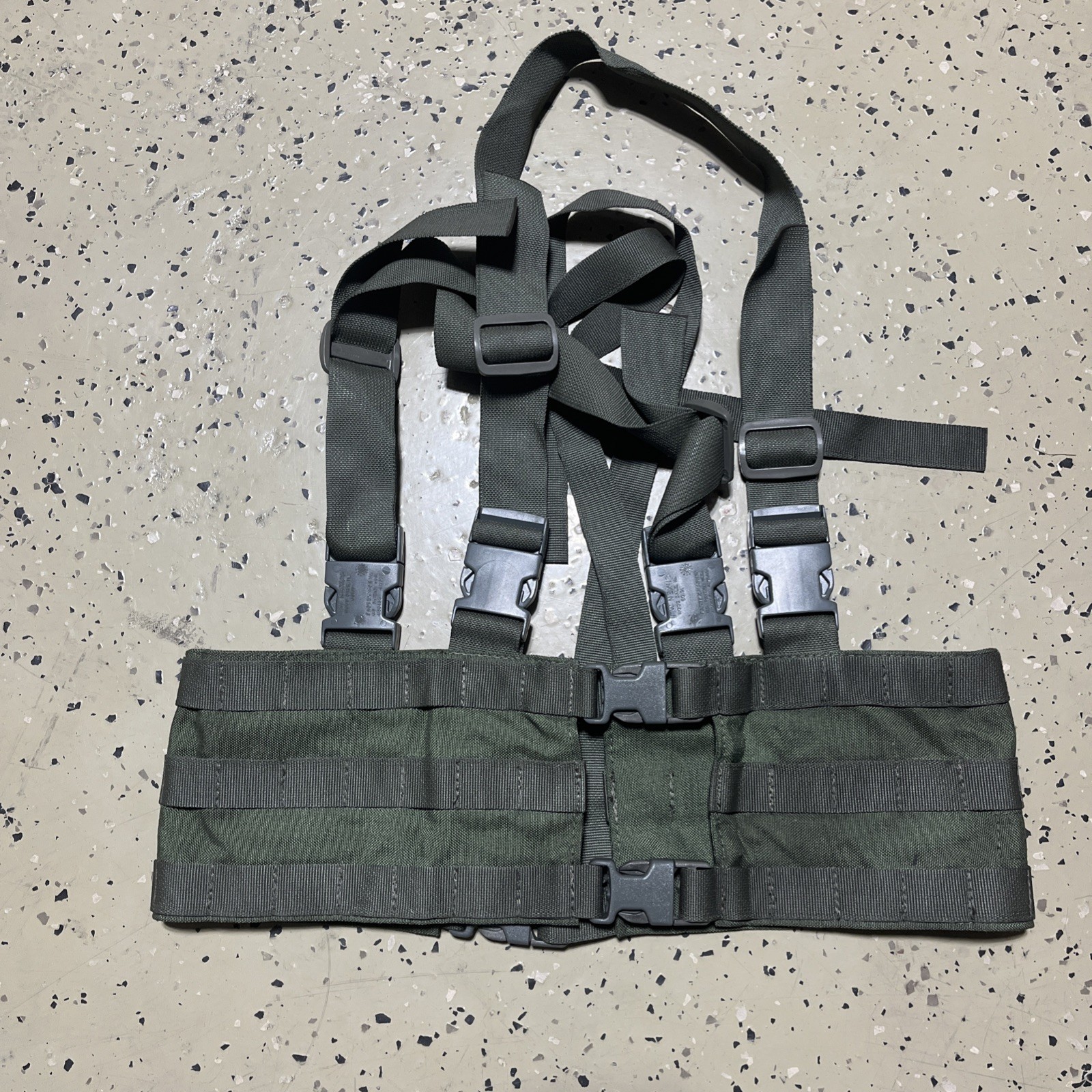 Bulldog Equipment OD Green  MOLLE Chest Rig Harness Split front