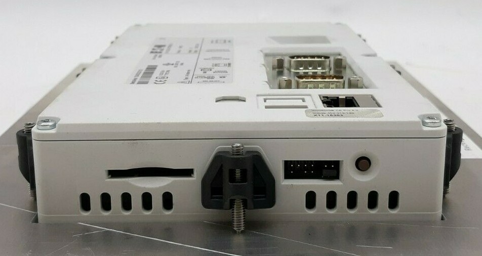 Eaton XV-102-D4-70TWRG-10 Touch Screen Operator Interface