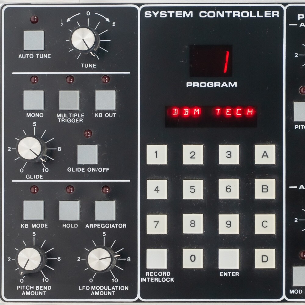 Moog Memorymoog Plus - Vintage 6-Voice Analog Synth with MIDI & Sequencer