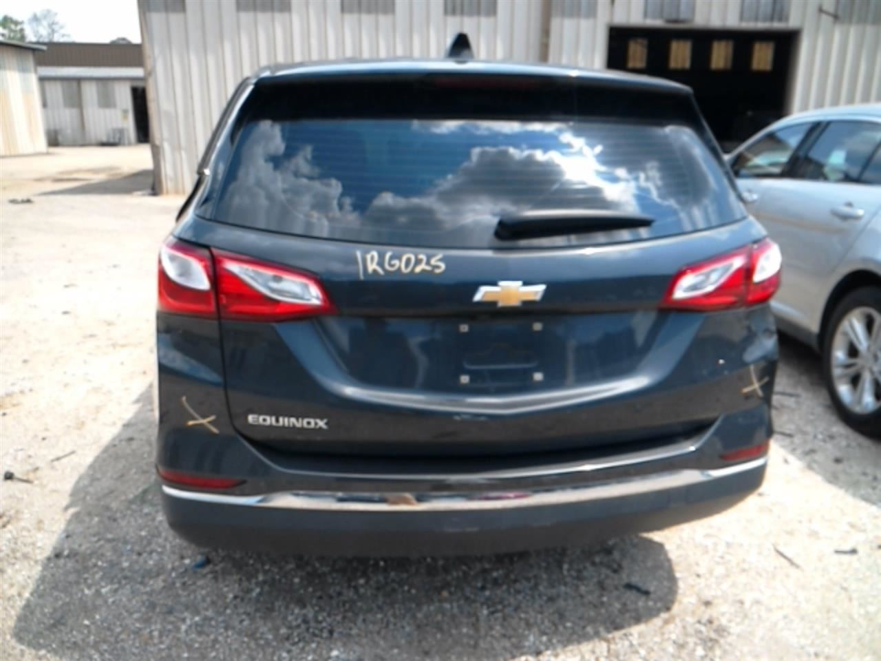 Driver Left Front Spindle/Knuckle Fits 18-24 EQUINOX 104874558