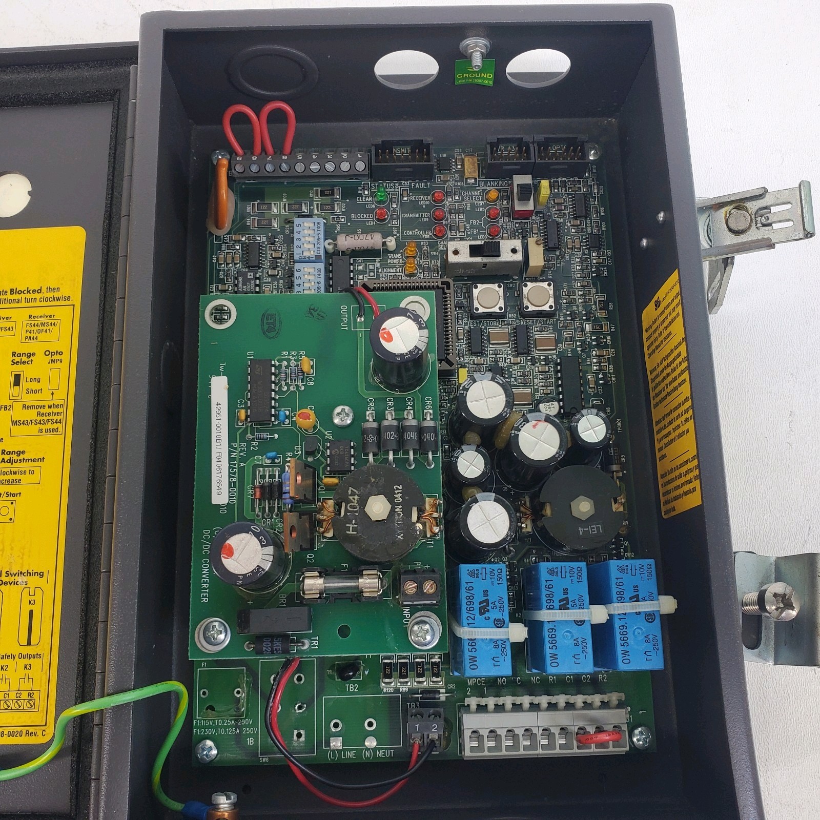 STI 70027-1007 Safety Light Curtain Controller LCC-FB-DC2-U