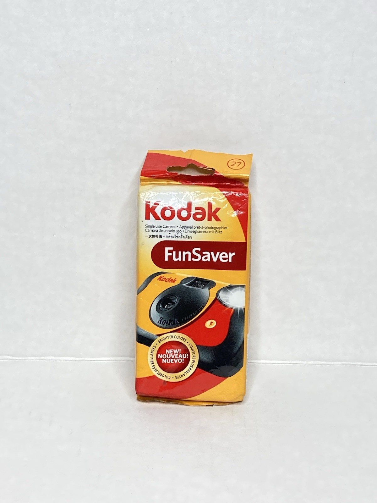Kodak FunSaver 35mm Single Use Film Camera ISO 800 New Sealed Expired 05/2011