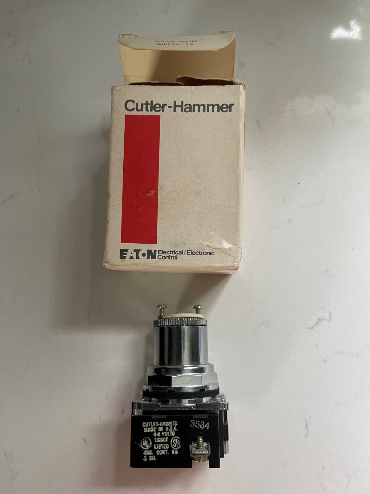 Cutler Hammer 10250T6201 - 2 position switch - New