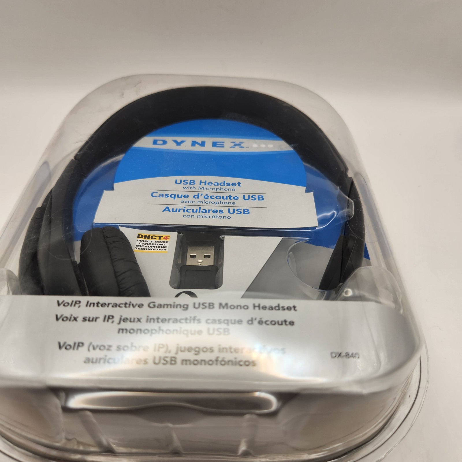 Dynex DX-840 USB Headset with Microphone