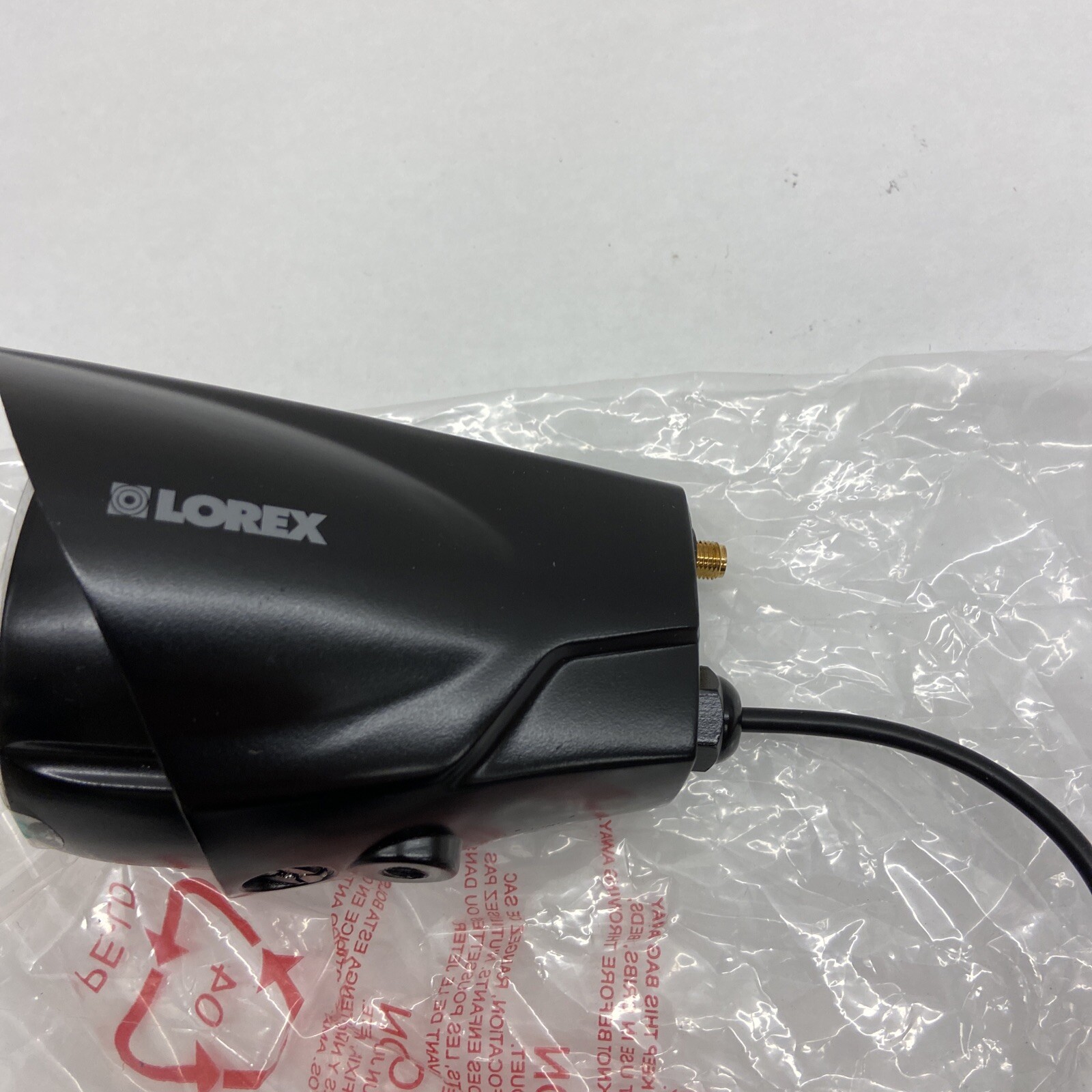 LOREX LW1741AC1 Wireless Add-On Camera for the Lorex LW1740 / LW2740 Series