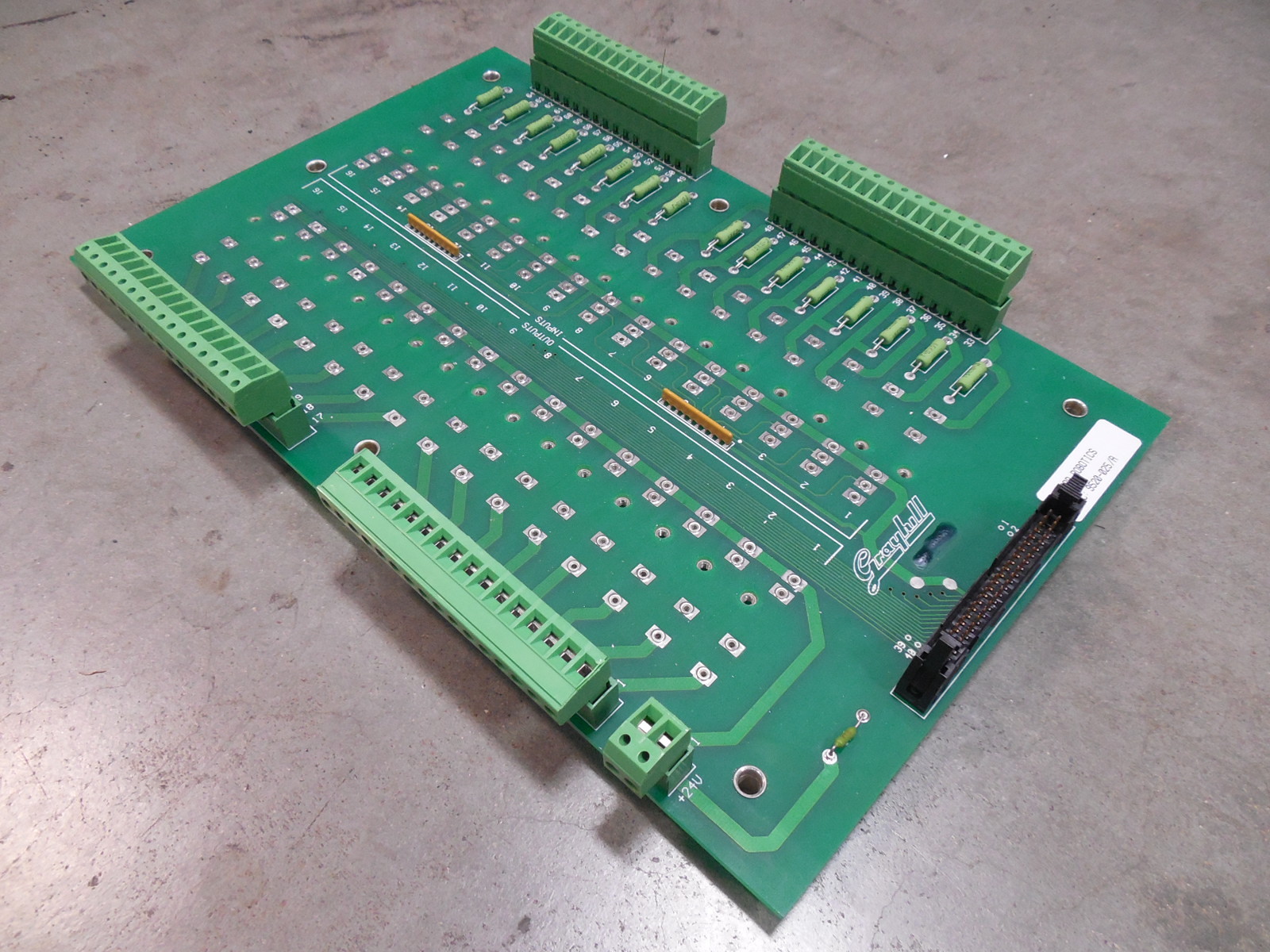 USED Grayhill / ABB 9520-025/A Relay Board