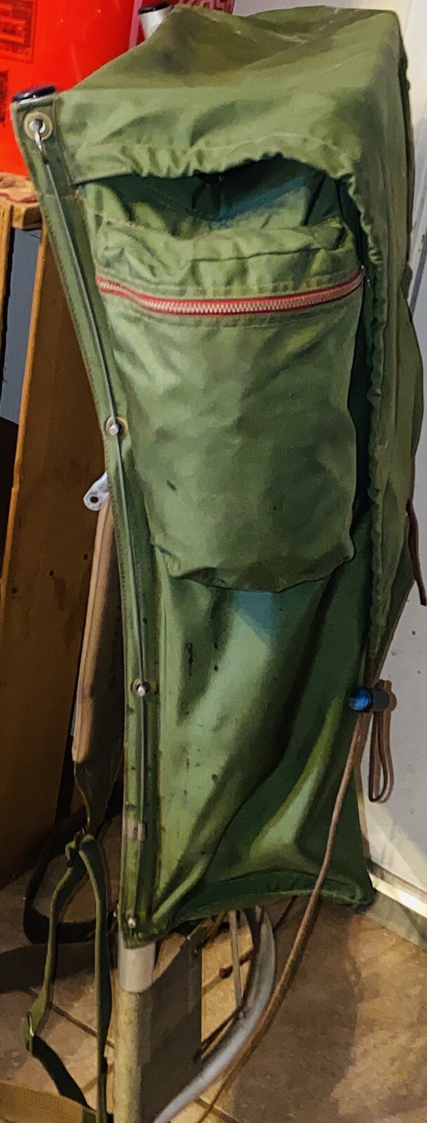 VINTAGE 70's Kelty External Frame Outdoor Hiking Mountaineering Backpack Scout?