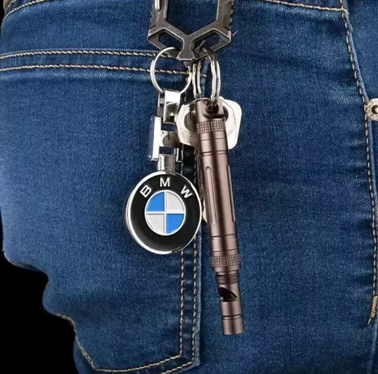 Authentic BMW Emblem Keychain – Durable Keyring for BMW Owners