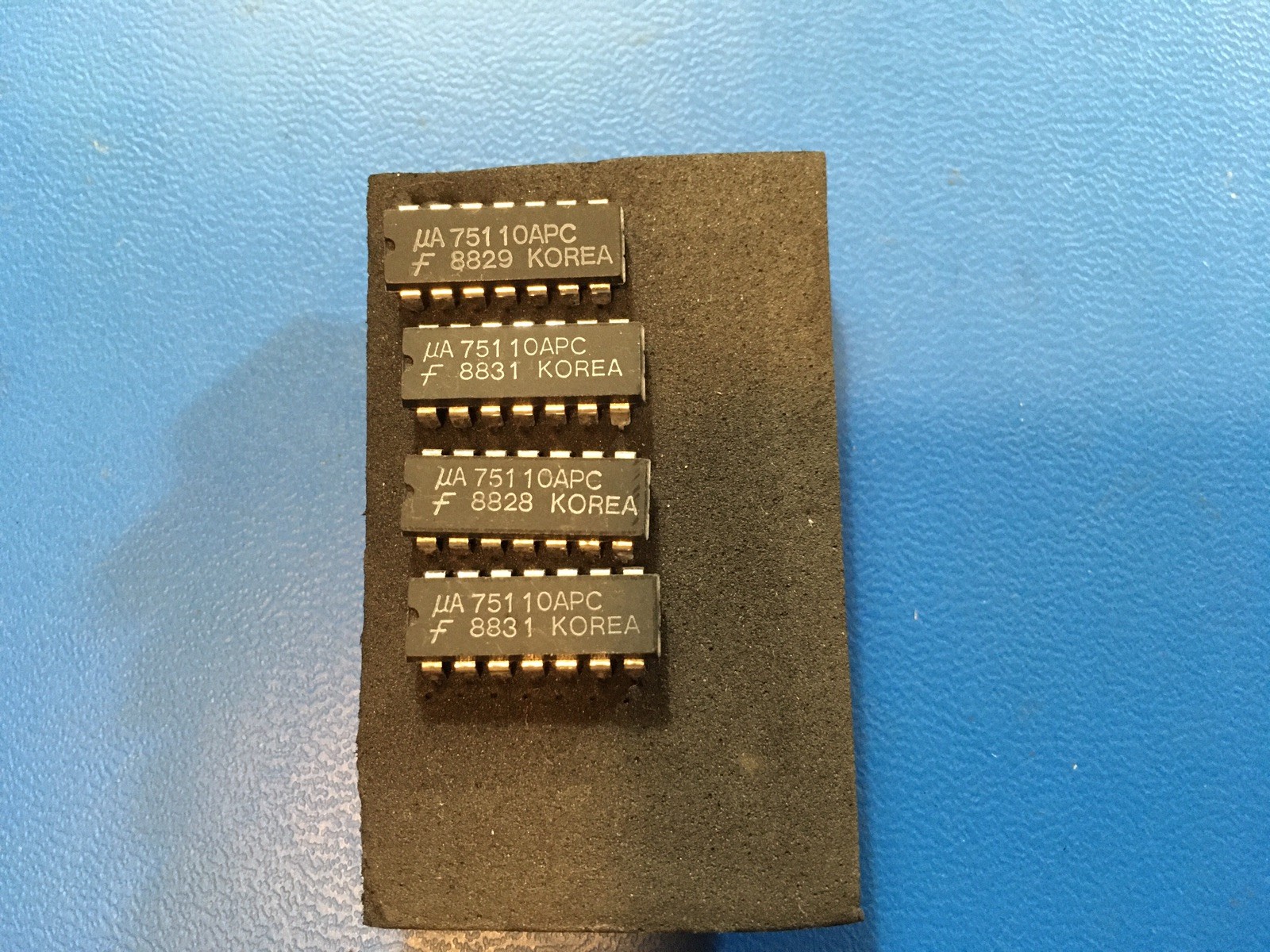 uA75110APC IC DUAL LINE DRIVER 14-PIN DIP FAIRCHILD (LOT OF 10)