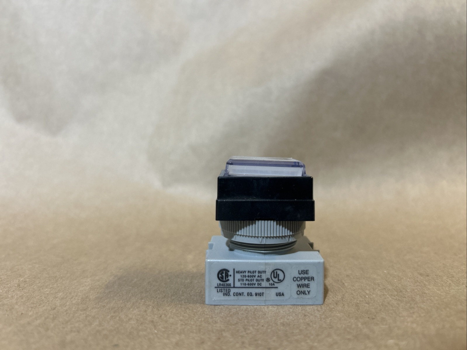 Idec Apw APQW1B99-C-24V