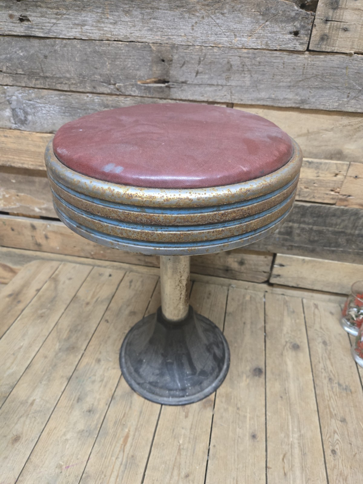 Vintage Metal Chrome Padded Short 18" Fountain Bar Stool Diner Barstool