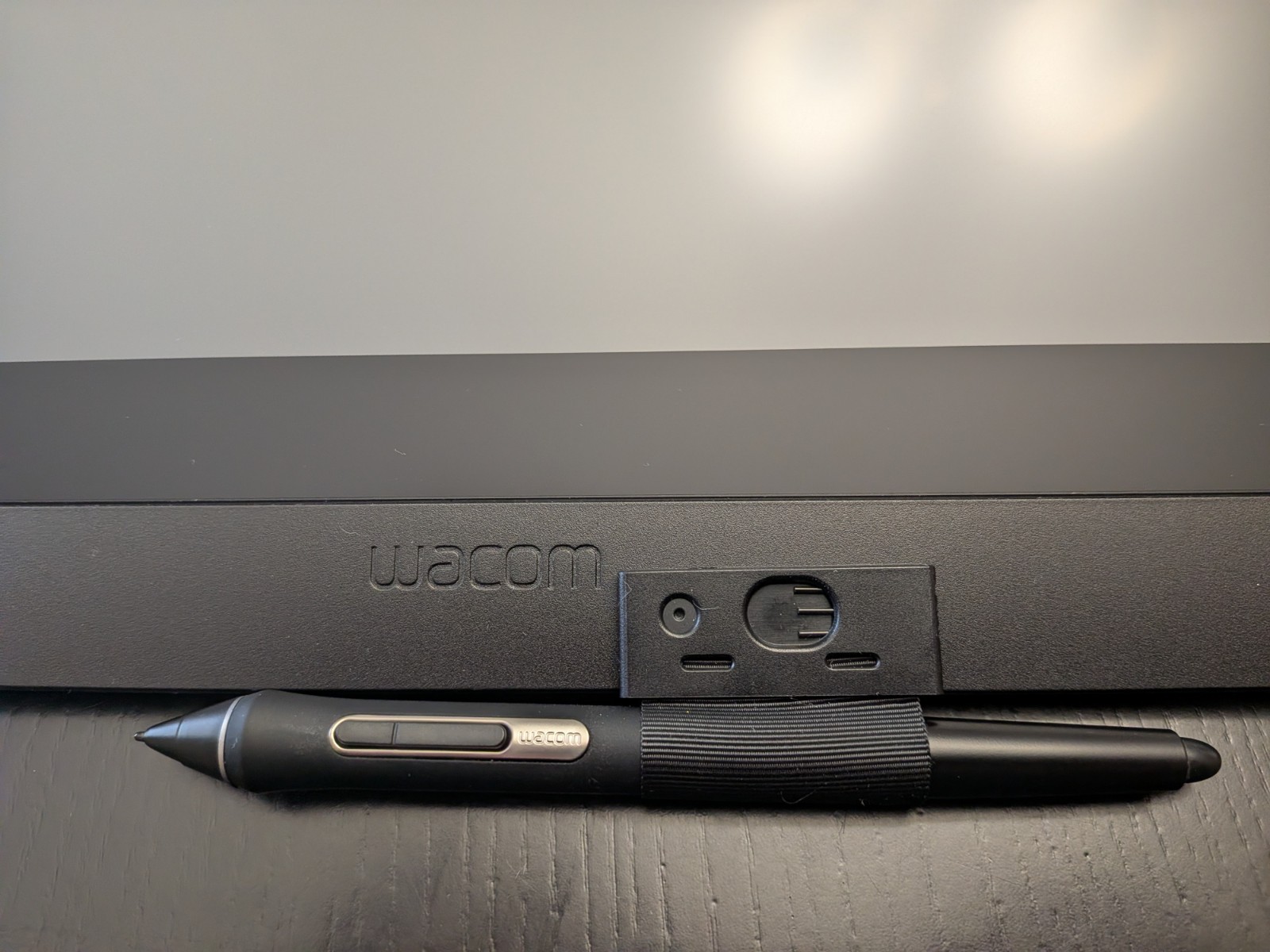 Wacom Cintiq 16 w/ Pro Pen 2