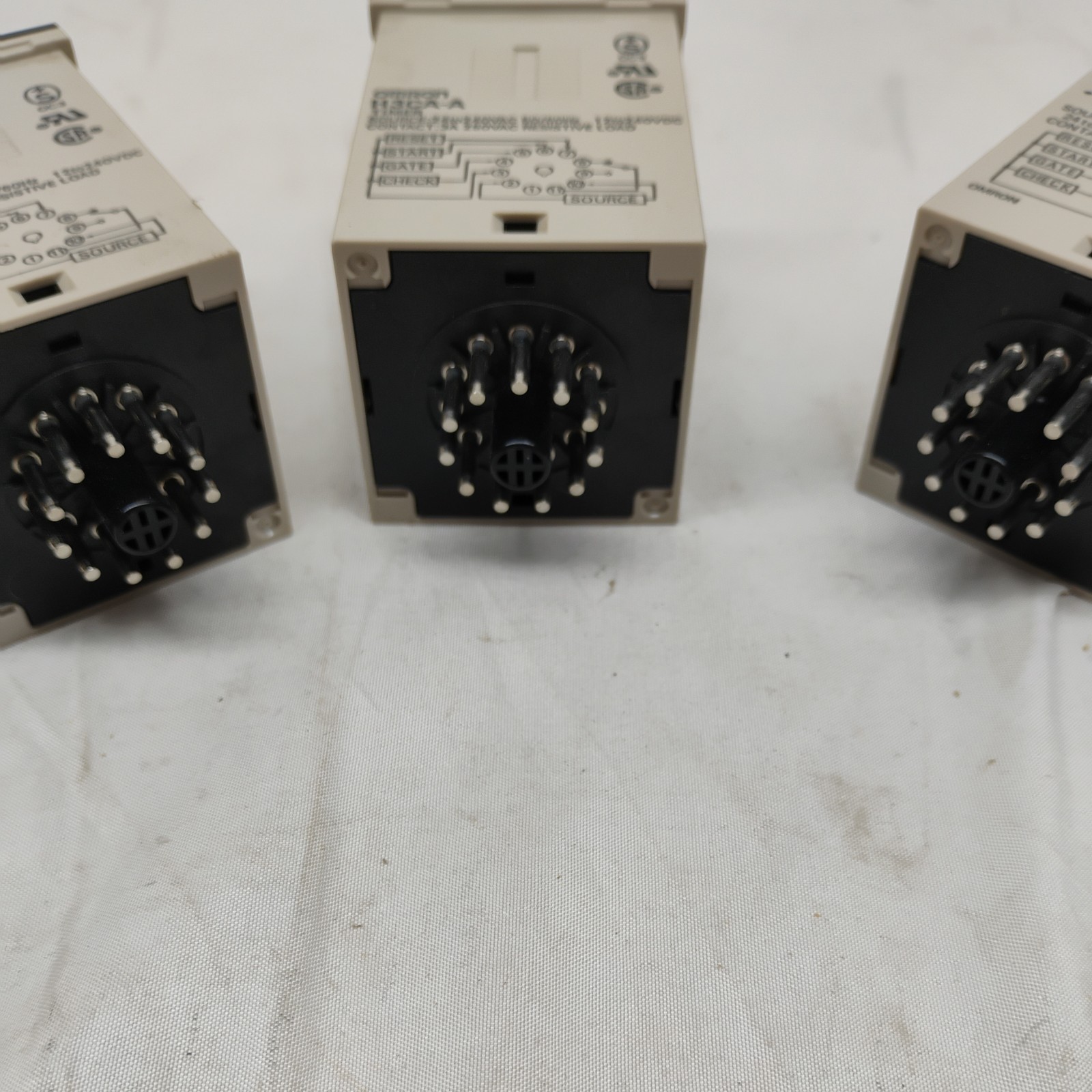 3X Omron H3CA-A Digital Timer Relay 11 pin With Relay Socket 27E892