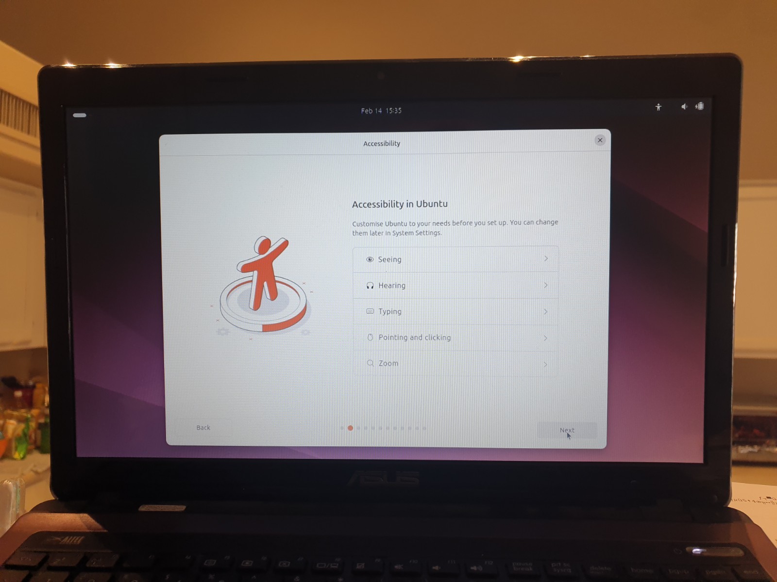 Linux Ubuntu 24.04.3 LTS, 64-bit, Bootable Live and Install USB Flash Drive