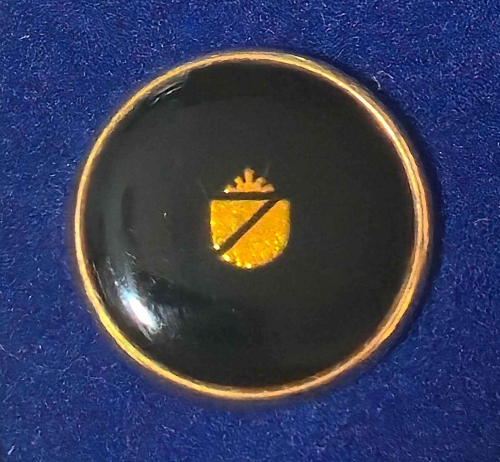BEN SILVER 6 BLACK & GOLD W/ SHEILD BLAZER BUTTONS PARTIAL SET NEW IN BOX + CARD