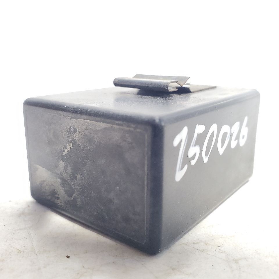 1995 Jaguar XJS OEM Head Light Relay