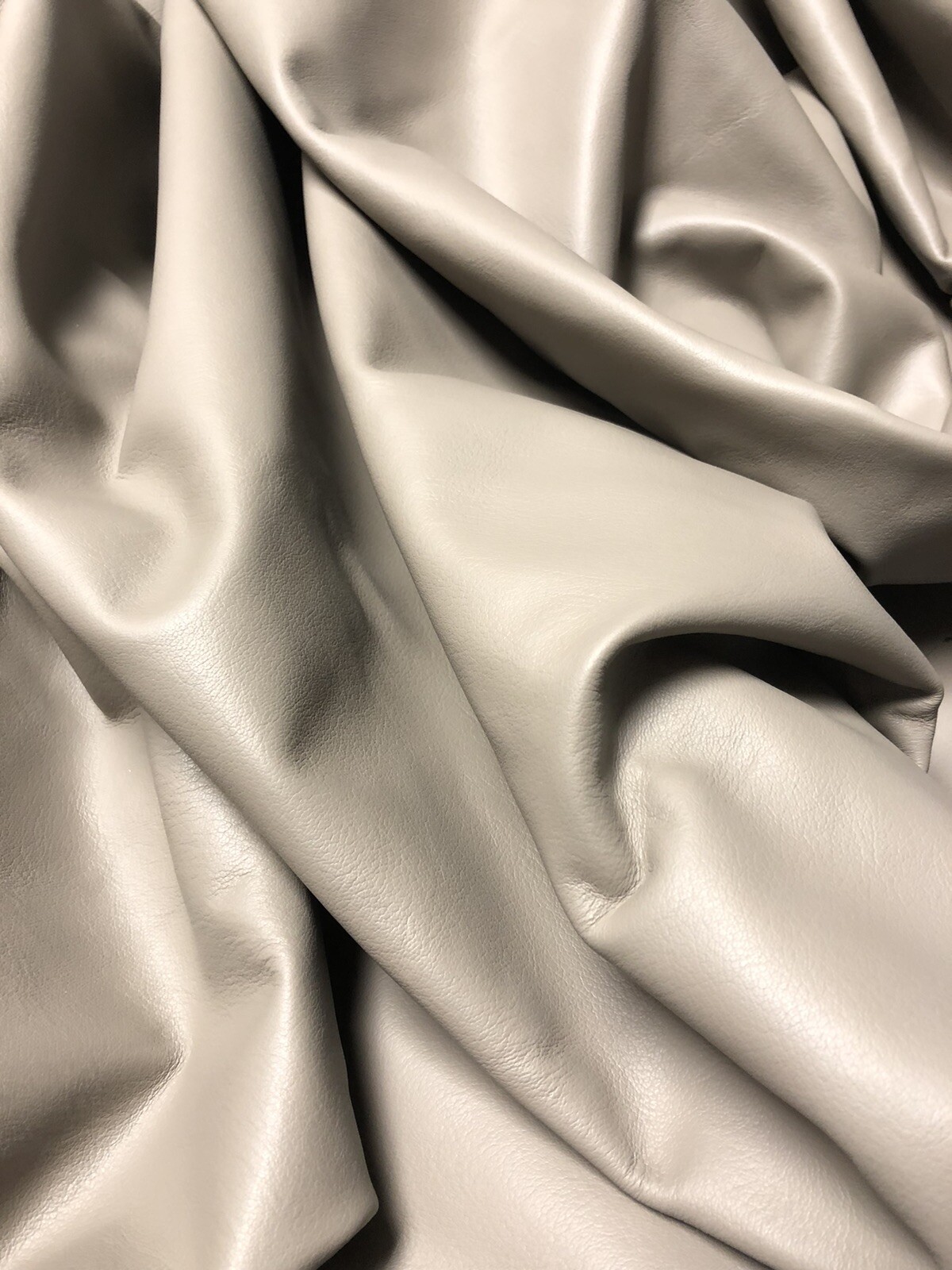 LEATHER HIDE COWHIDES UPHOLSTERY SKINS CRAFT / BROWN 18