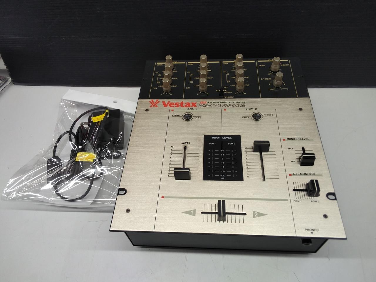 Vestax PMC-05 PRO 2 II DJ Turntable Mixer Professional Mixing Controller From Jp