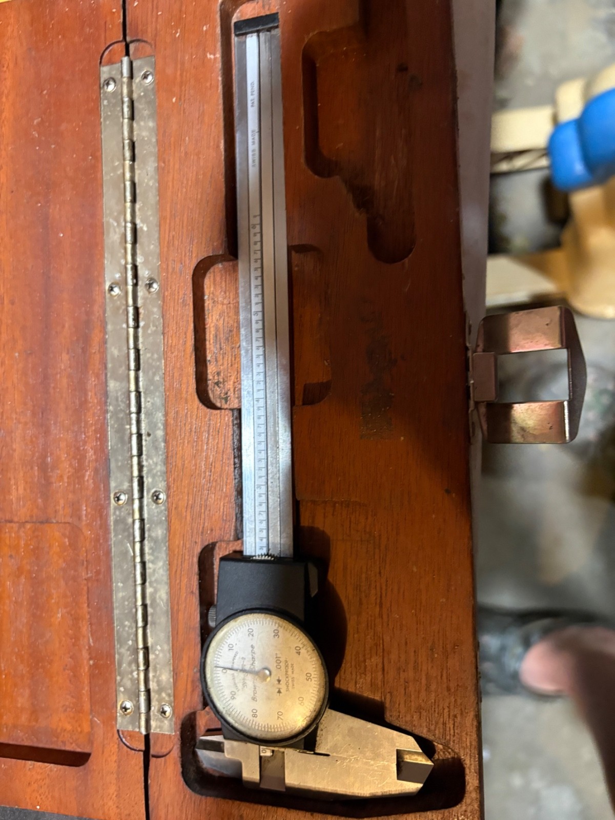 brown and sharpe 6 dial caliper