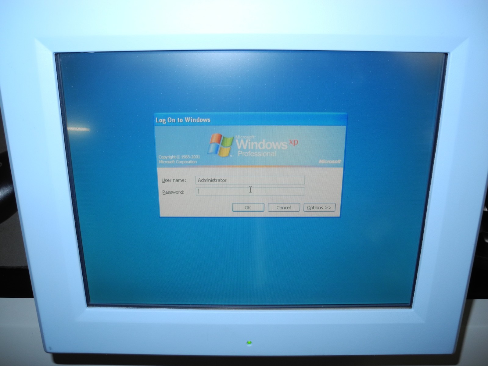 PERKIN ELMER MODEL 2470-0050 WIZARD 2 AUTOMATIC GAMMA COUNTER W/ WINDOWS XP