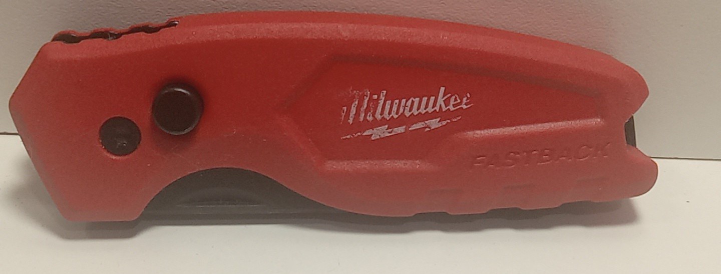 RUGGED LIGHTWEIGHT MILWAUKEE 48-22-1500 FASTBACK FOLDING UTILITY KNIFE LOT A
