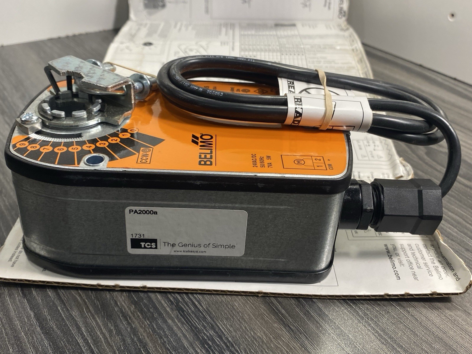 Belimo LF24-US Spring Return Damper Actuator 24V AC/DC 35 in/lb On/Off Control