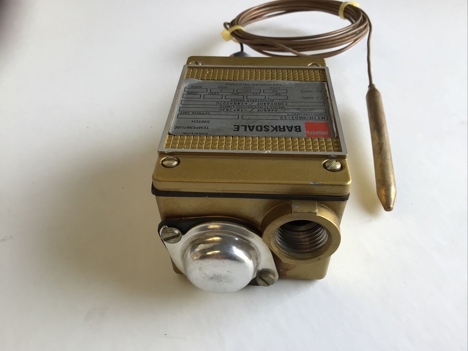 Barksdale Controls MT1H-H601-12 Temperature Switch NOS
