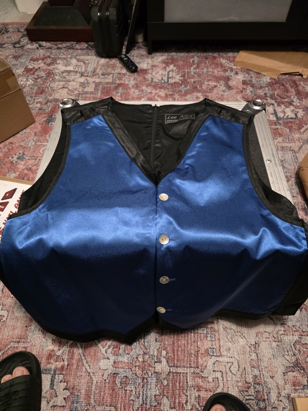 Lee Alex Color Changing Vest Magic Trick Illusion