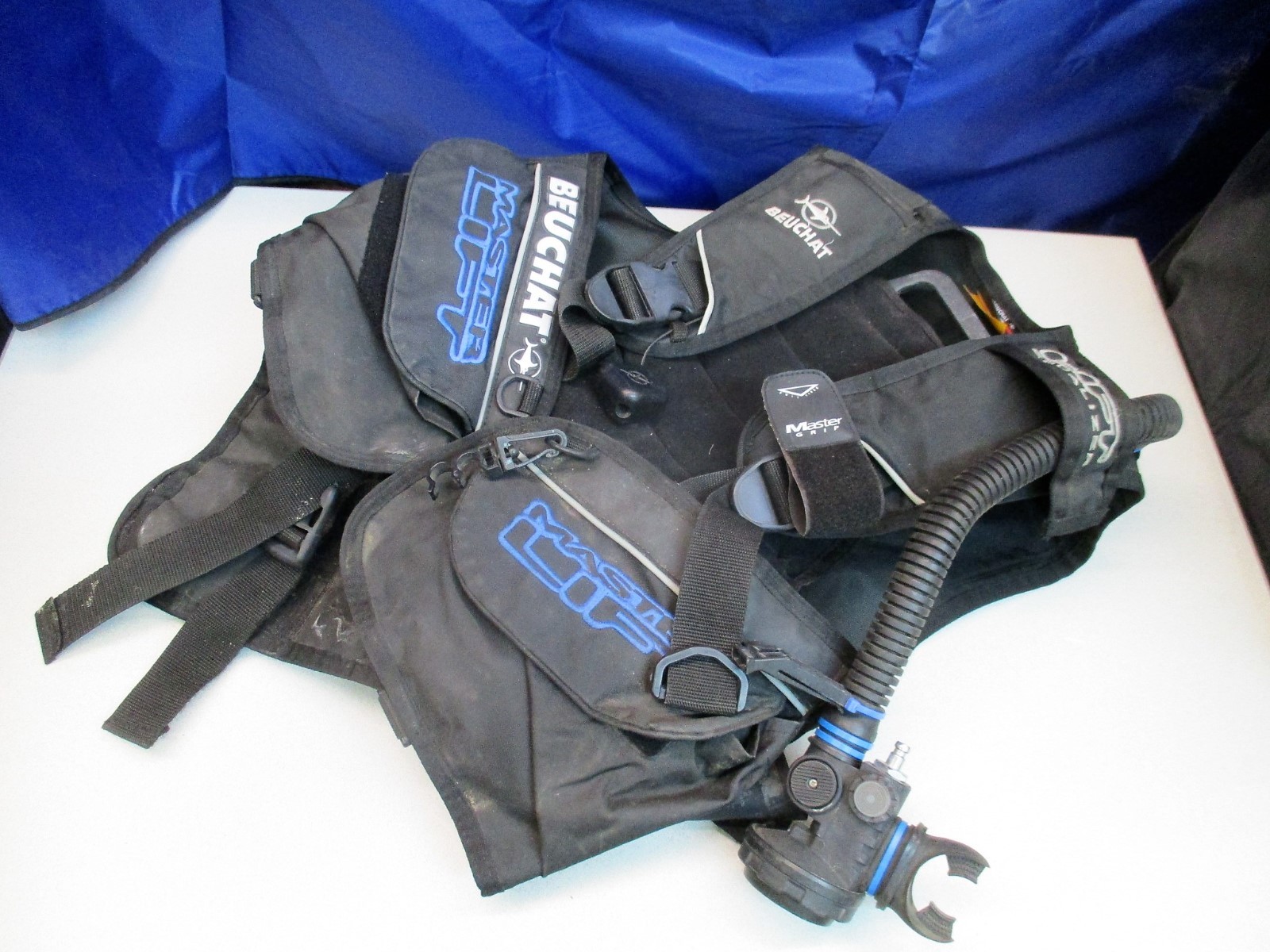 Beuchat Masterlift Equalizer Size M Buoyancy Compensator