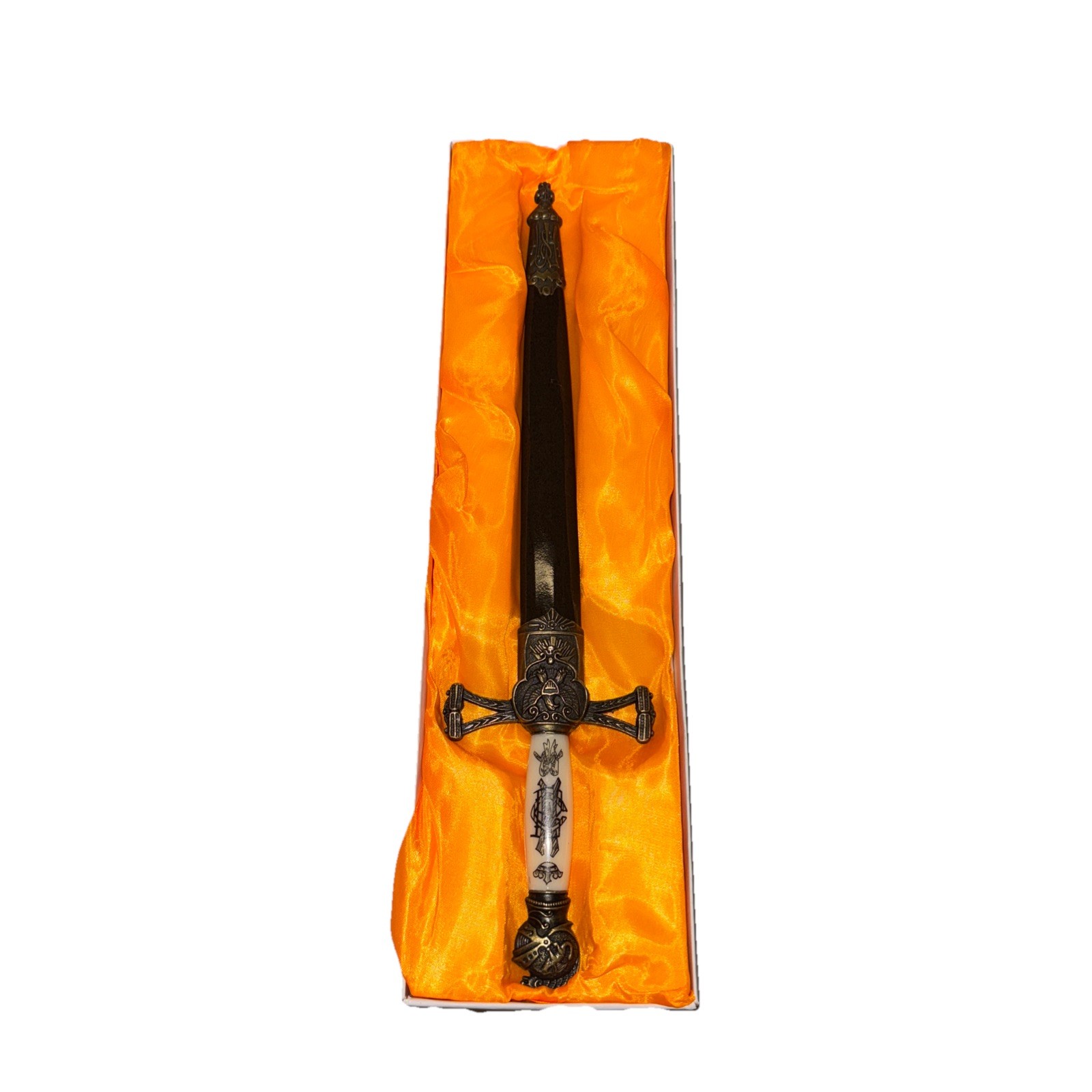 Whetstone Cutlery Medieval Double Edged Stainless Steel Dagger, Brass Fast Ship