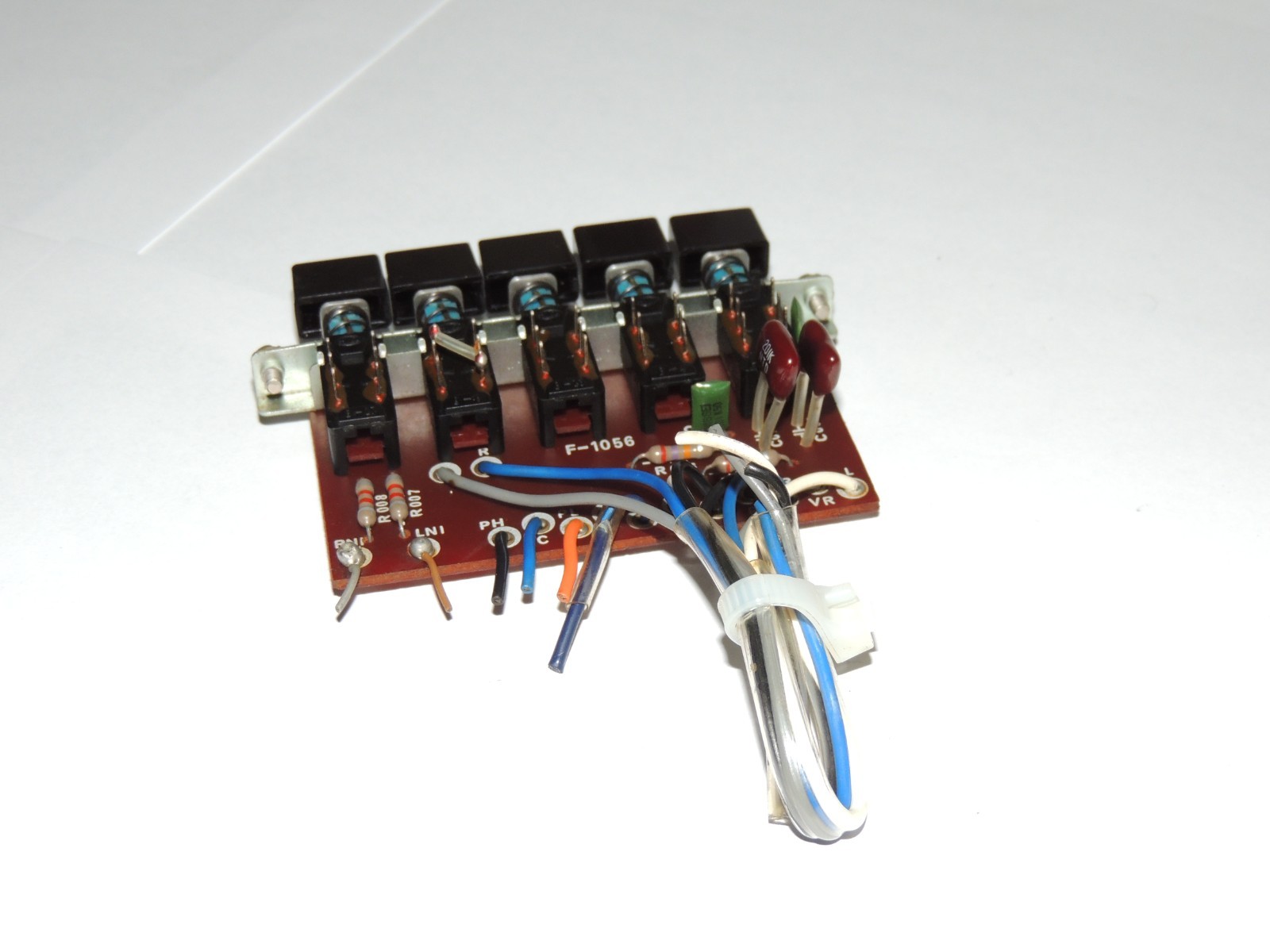 Sansui 5000 A Selector 5 Push Switch Assy & Knobs F1056 & 110504
