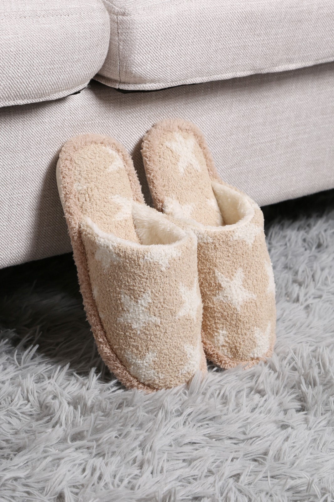 ComfyLuxe Star Pattern Slippers