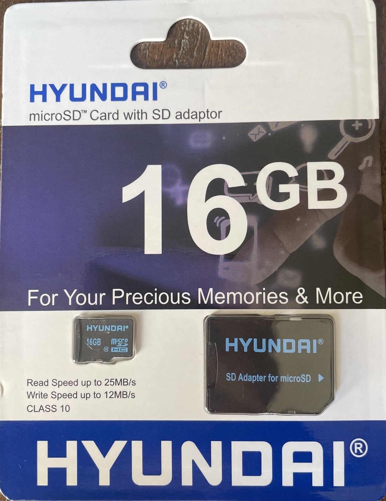 Hyundai 16 GB microSD Card with SD Adapter