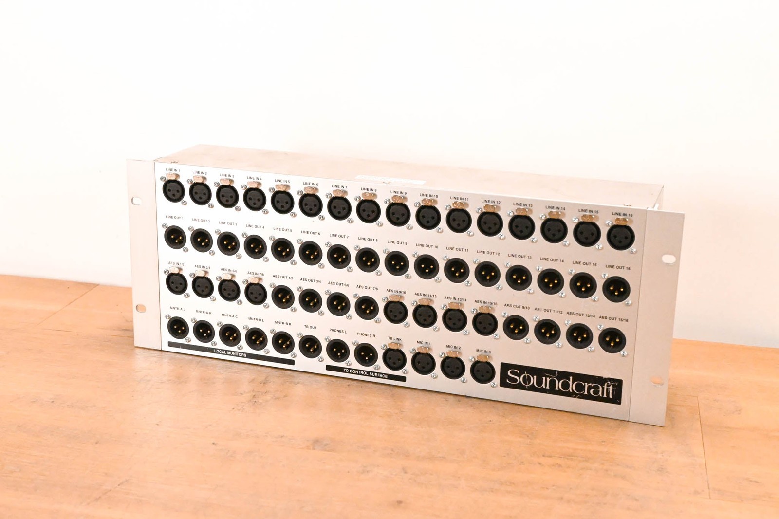 Soundcraft XLR Breakout Box for Vi Series - 16x16 Analog, 16x16 AES CG010V6