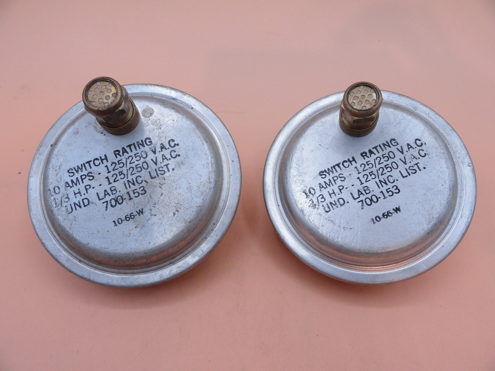 Air Pressure Switch 125/250 VAC 10 AMPS (Lot of 2)