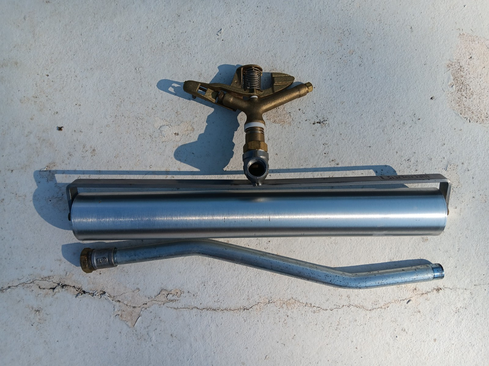 Underhill RollerPro with Sprinkler Head
