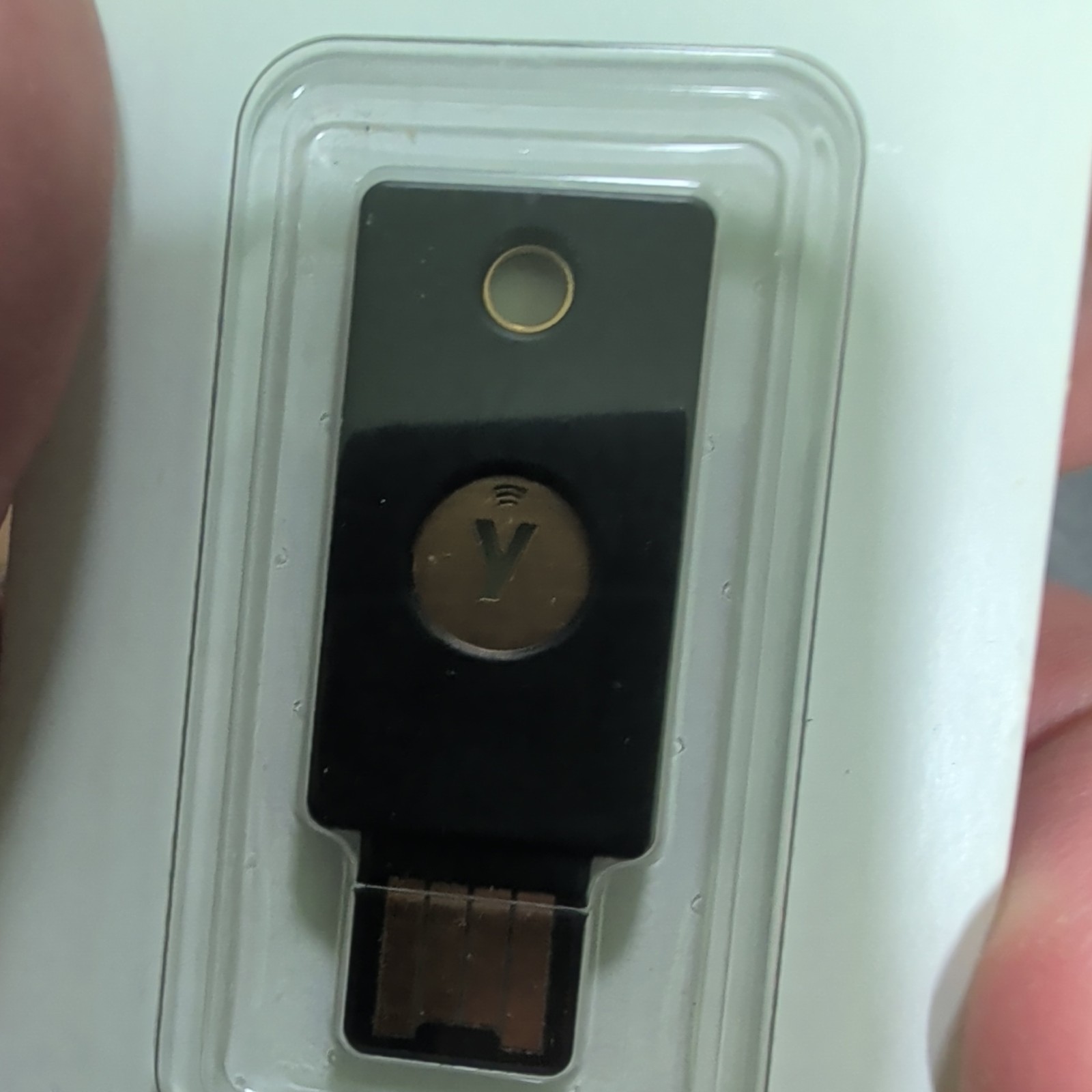 Yubico ‎YubiKey 5 NFC Two Factor Authentication USB and NFC Security Key