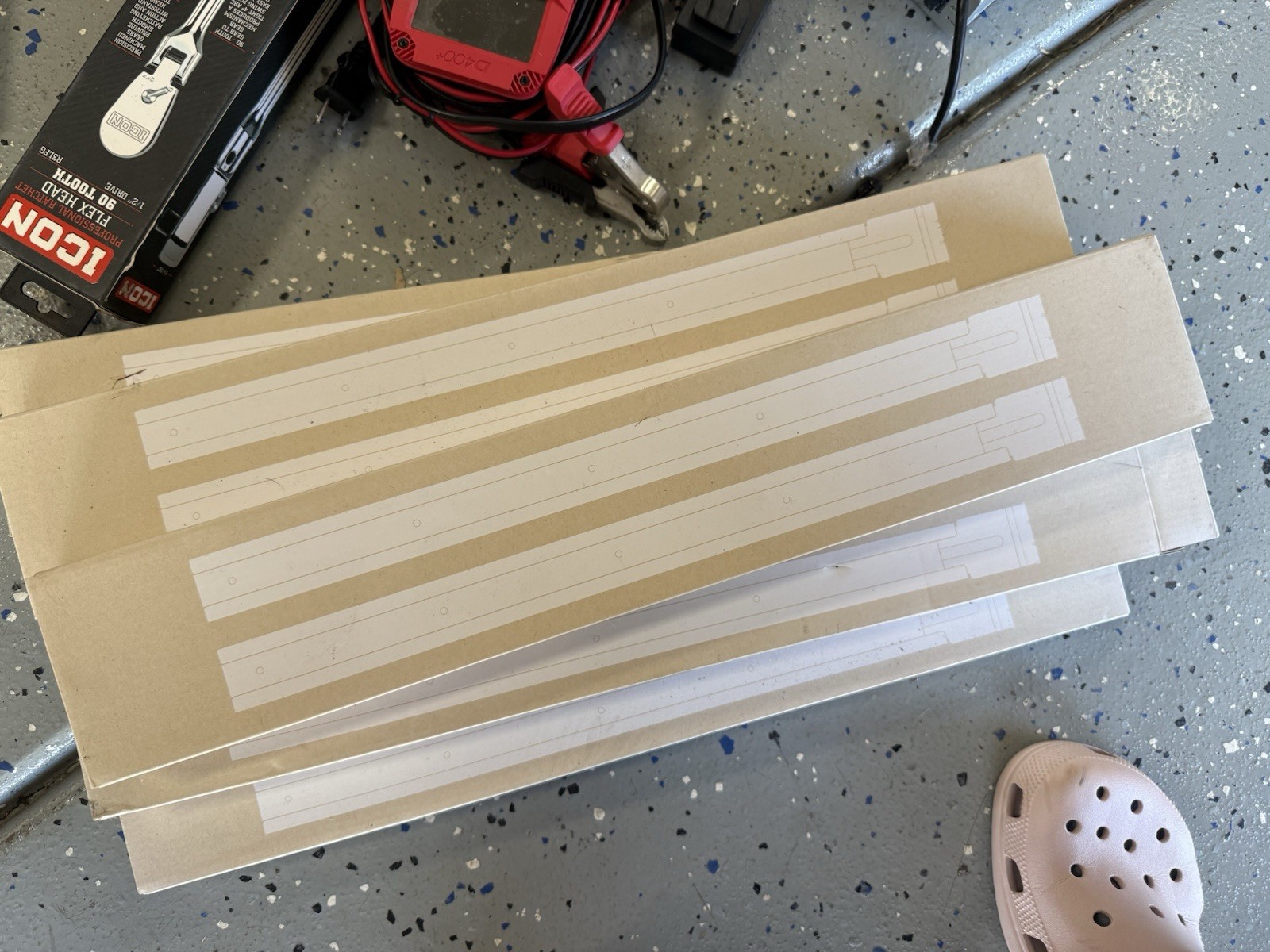 BRAND NEW Ubiquiti UniFi Sliding Rack Rails (for 19-inch Racks)