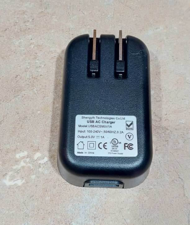 Original SiriusXM Lynx USBACSM5V1A AC WALL USB Charger Adapter 5V 1A 100-240V