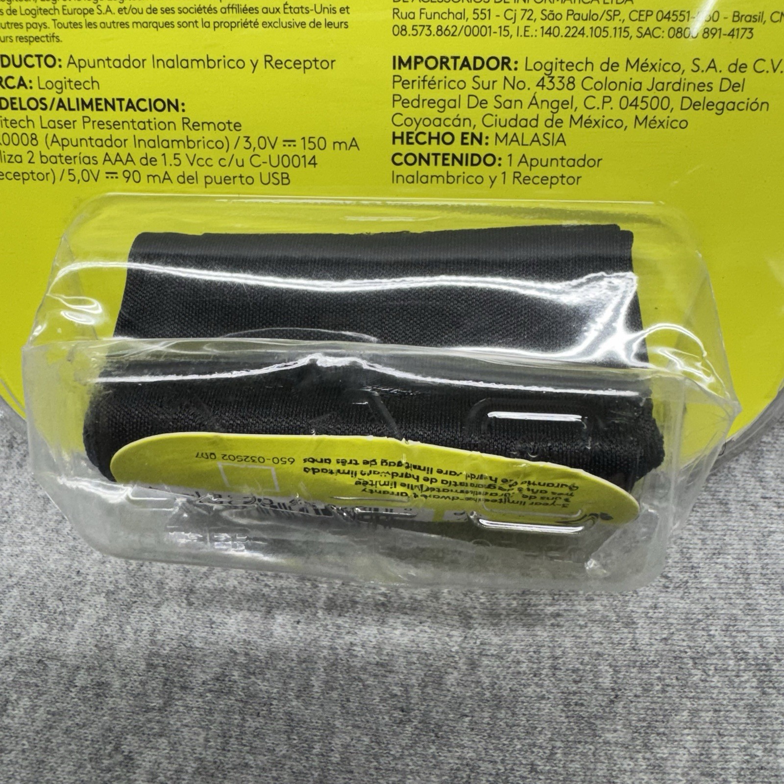 Logitech R400 Laser Presentation Remote (910-001354) NEW/Sealed