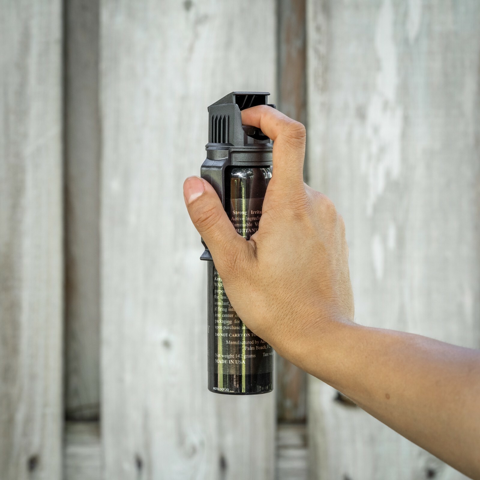 POLICE MAGNUM Pepper Spray 5 ounce Flip Top Belt Clip Fogger Defense Security