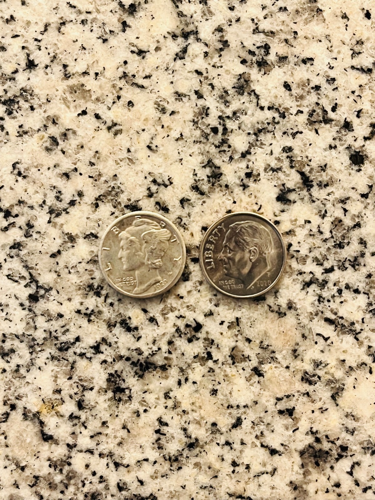 1920  Mercury Dime (10¢) Novelty/Souvenir Coin