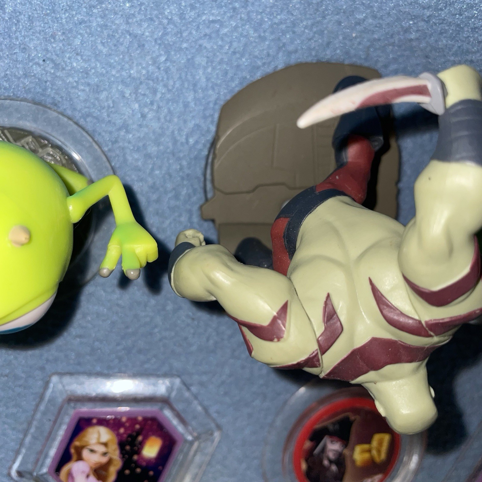 Disney Infinity Figure 1.0 Marvel Phineas Widow Thor Mike Power Discs Drax