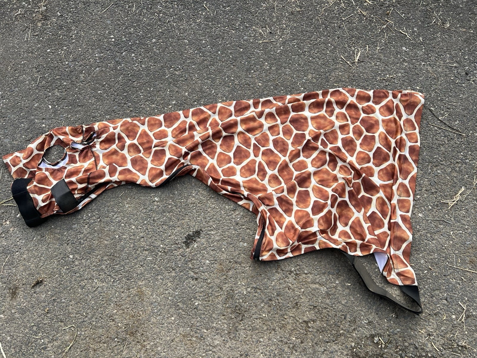 Lightweight Sleezy Giraffe Print Horse