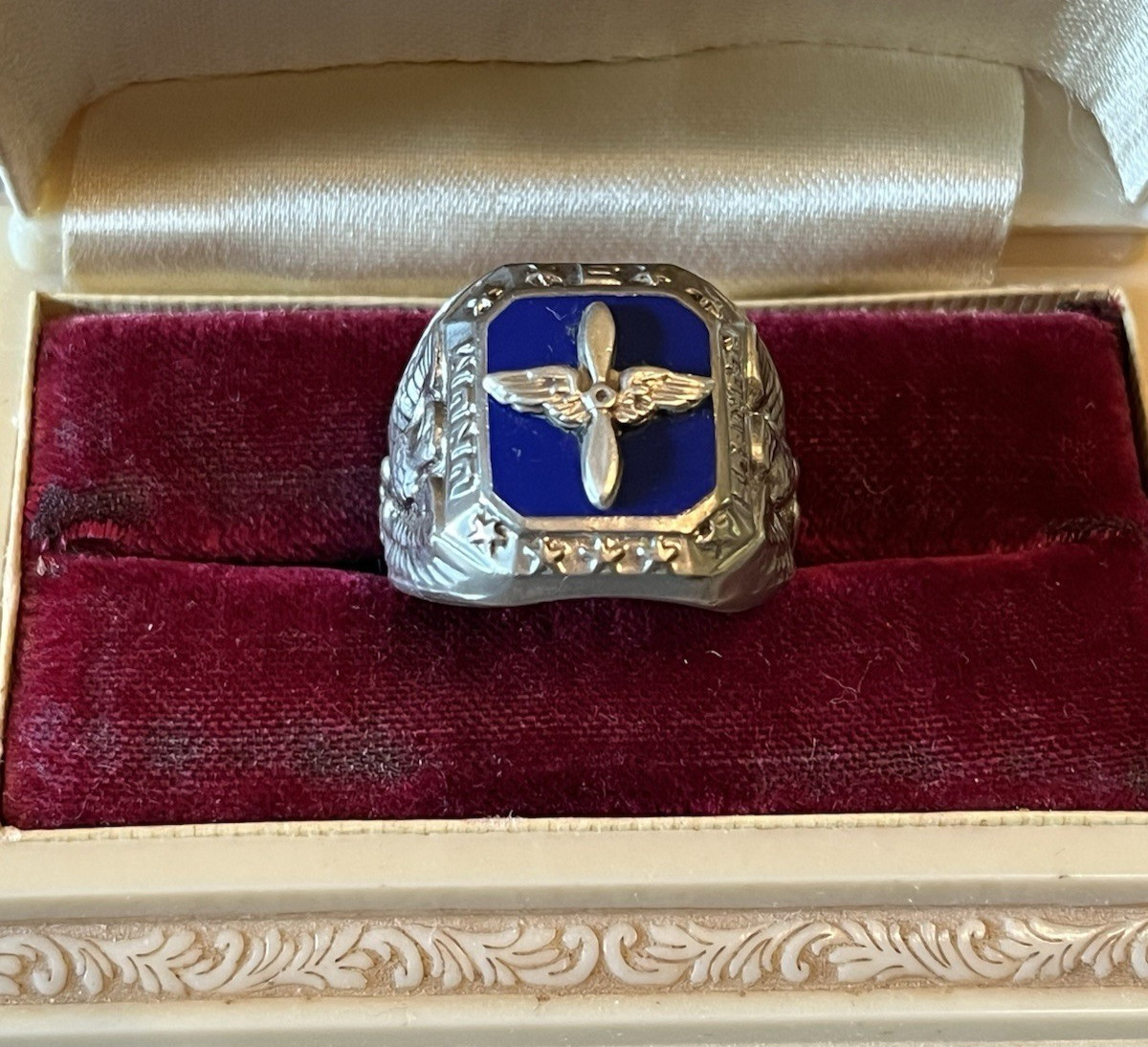 VINTAGE WW11 ARMY AIR CORPS STERLING SILVER BLUE LAPIS RING E PLURIBUS UNUM