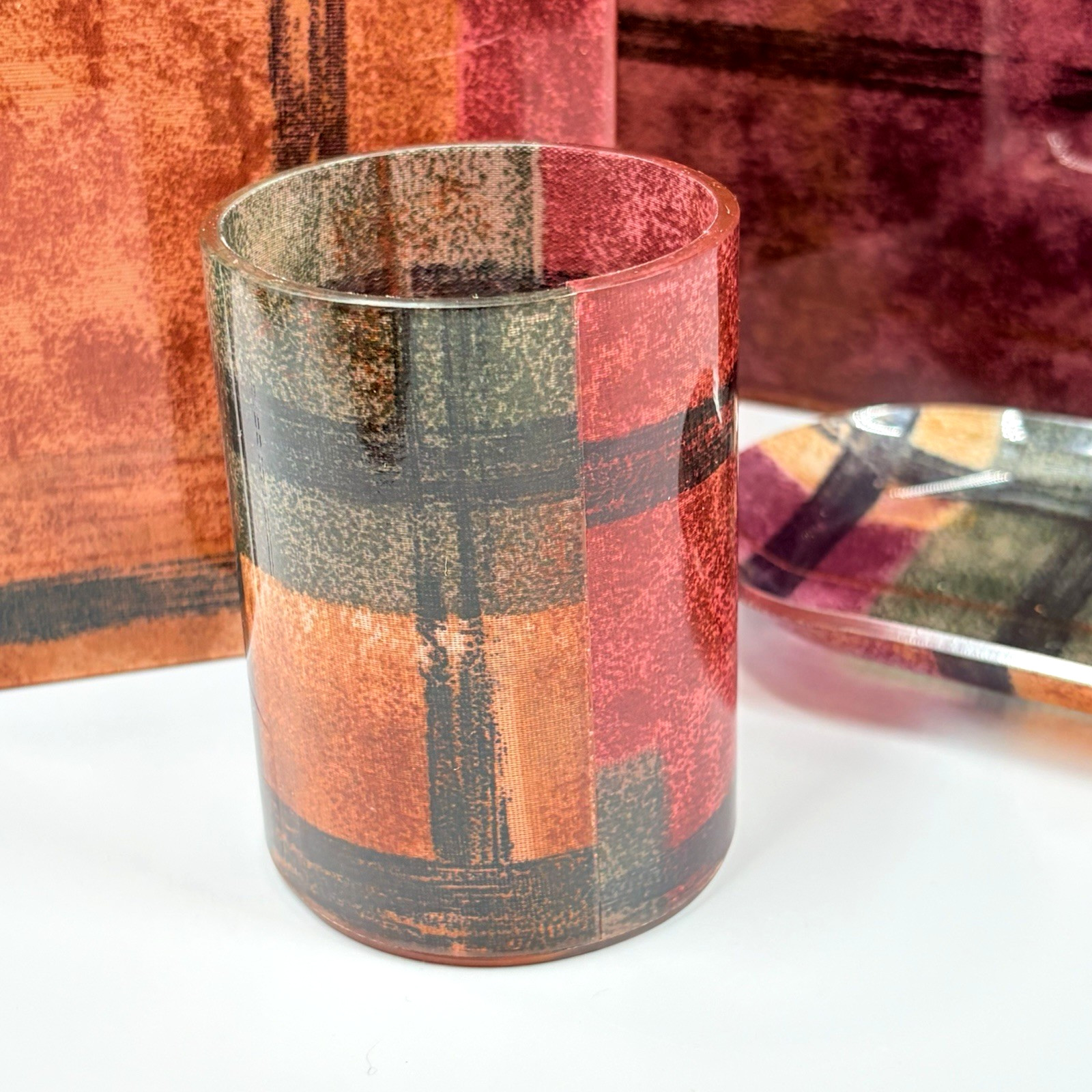 Contemporary Plaid Bath Accessory Set Waste Basket Tissue Box Cup Soap Dish