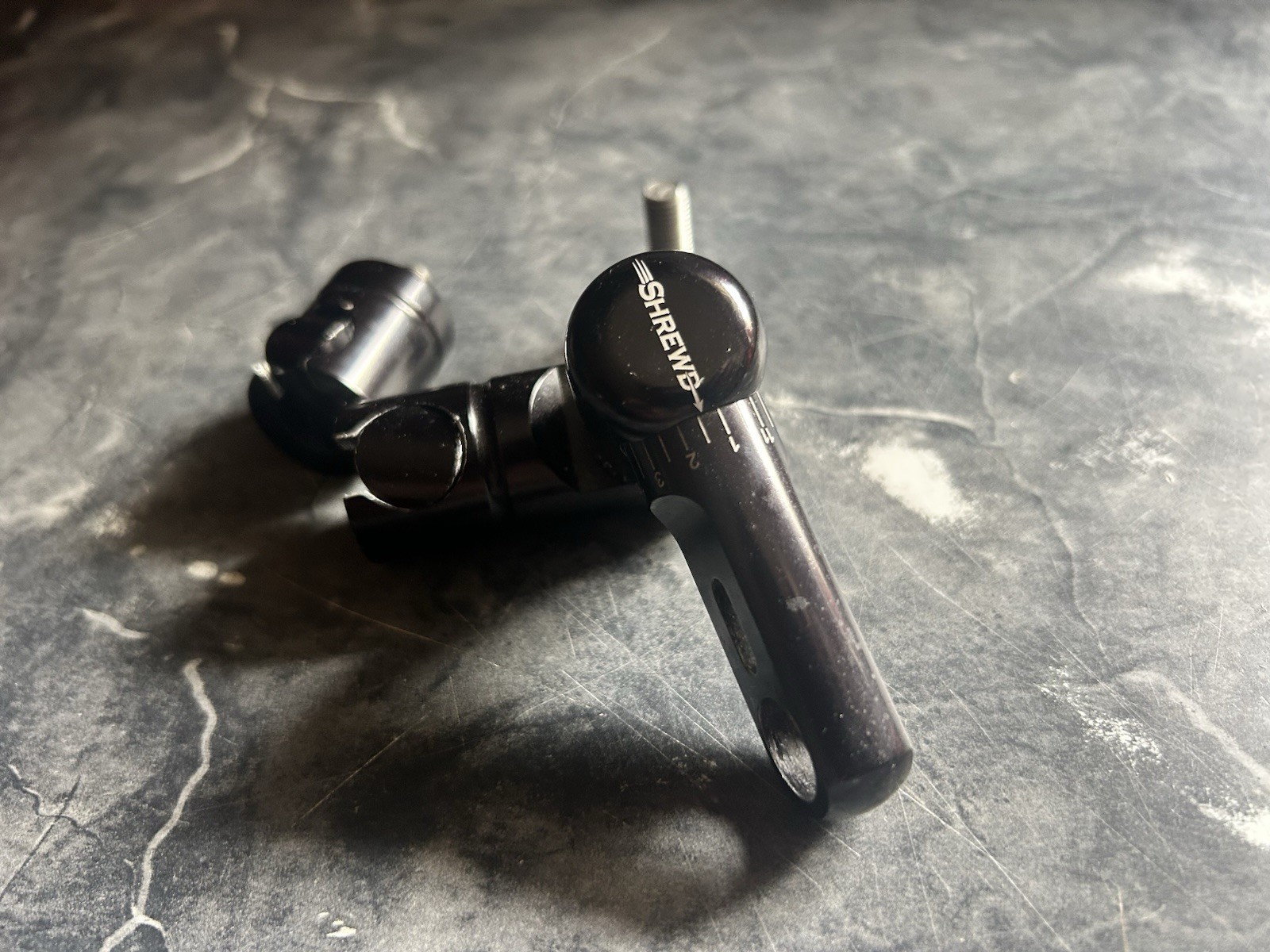 Shrewd Adjustable Single V Bar/ Plus Front Disconnect